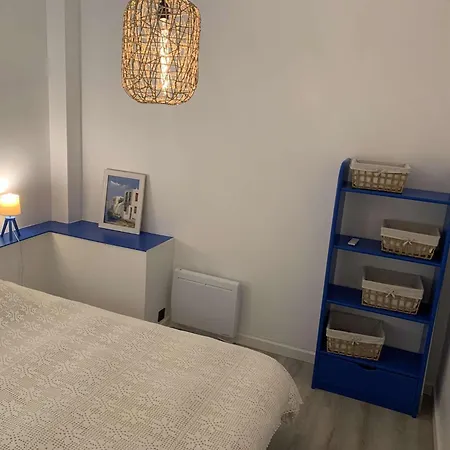 Duplex Sur Le Port Du Brusc, Plage, Embarcadere, Commerces A Pieds Apartment *