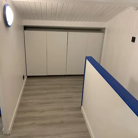 Duplex Sur Le Port Du Brusc, Plage, Embarcadere, Commerces A Pieds * 식스포즈레스플라지스